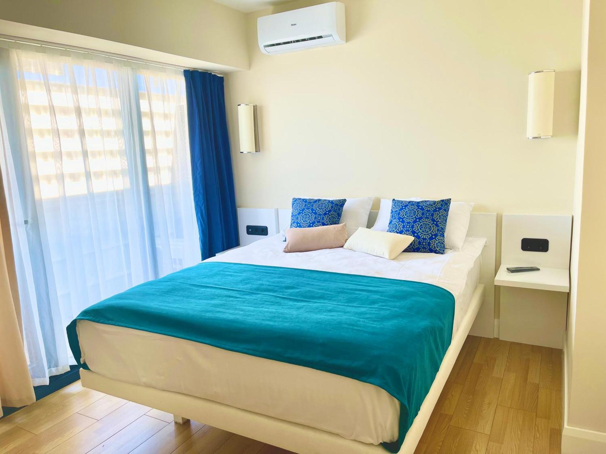 Hellobatumi Aparthotel Exterior photo